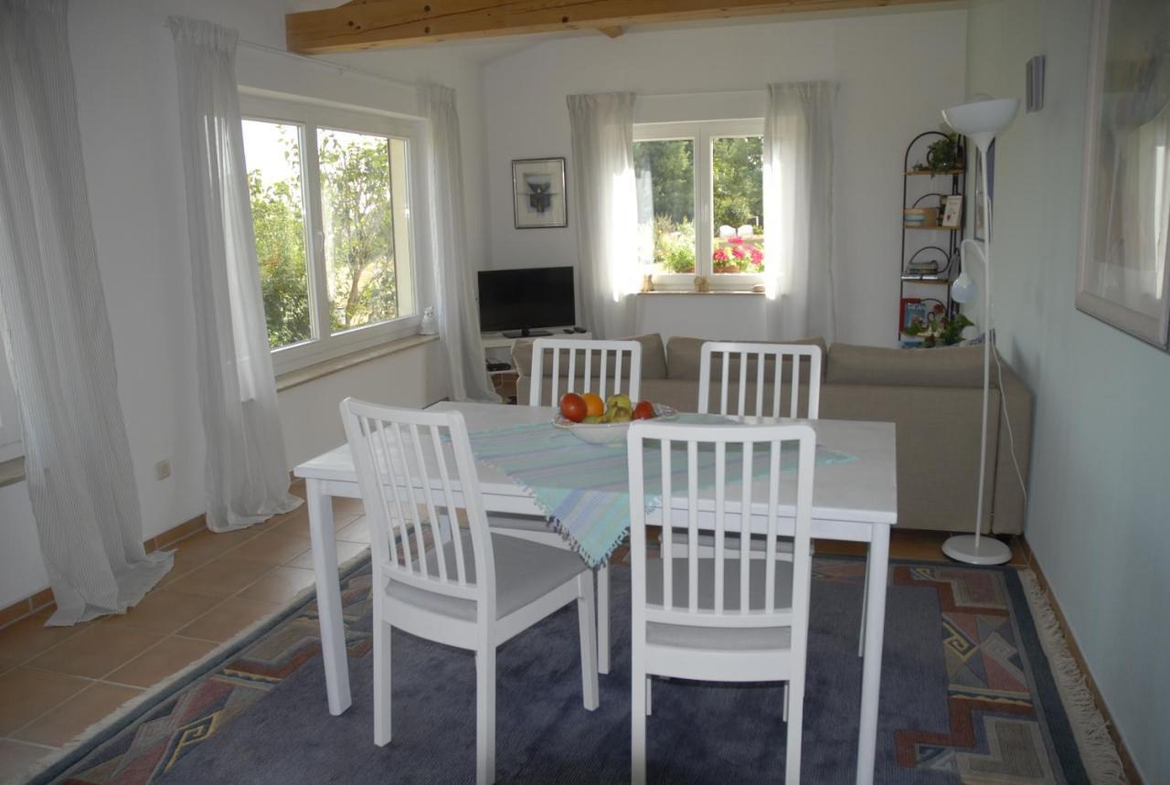 Ferienwohnung Au Pajot Ambax 외부 사진