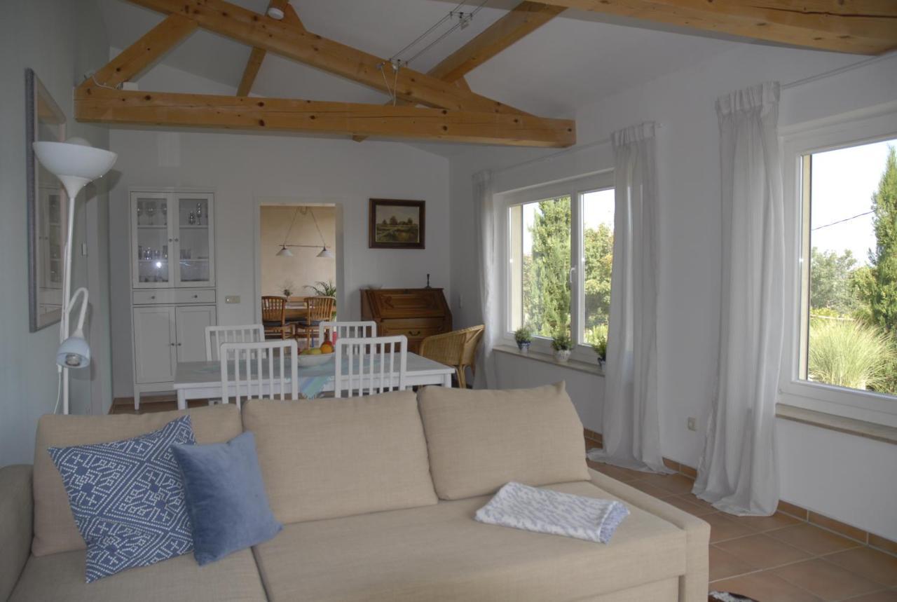 Ferienwohnung Au Pajot Ambax 외부 사진